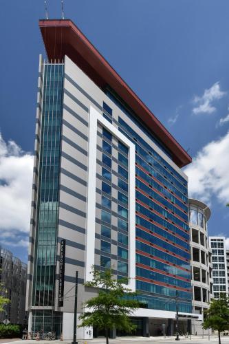 Фотография гостиницы SpringHill Suites by Marriott Charlotte Uptown