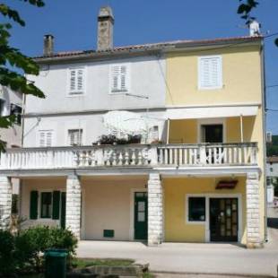 Фотографии гостевого дома
Apartments by the sea Punat, Krk - 5564