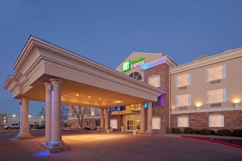 Фотография гостиницы Holiday Inn Express Hotel & Suites Eagle Pass, an IHG Hotel