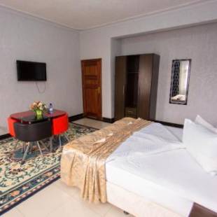 Фотографии гостиницы 
            Sinai Suites Hotel