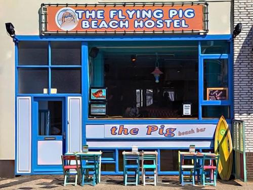 Фотография хостела The Flying Pig Beach Hostel