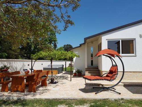 Фотография гостевого дома Holiday Home Kerniat