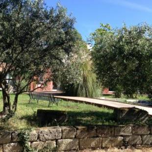 Фотографии мини отеля
De la suite dans les oliviers