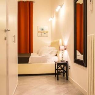 Фотографии мини отеля
La Torre Guest House