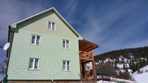 Фотографии гостевого дома
Панорама Карпат