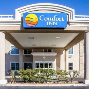 Фотографии гостиницы
Comfort Inn Green Valley I-19