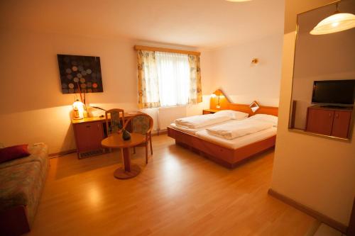 Фотография гостевого дома Gasthof Pöchhacker