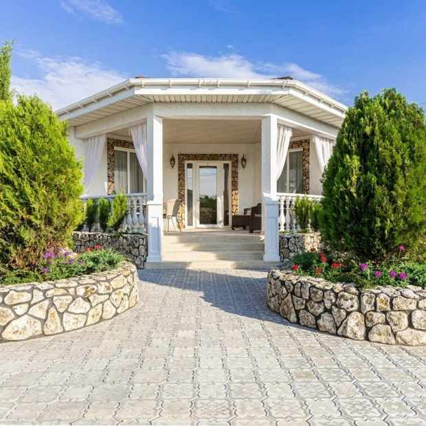 Фотографии гостевого дома
Отрадное