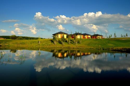 Фотография апарт отеля Black Bridge Hotel Apartment