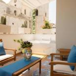 Фотография мини отеля Mare Versus Luxury Suites