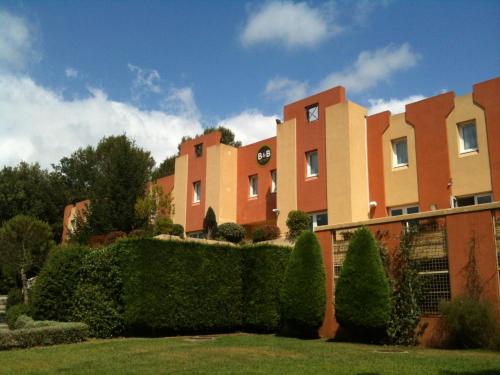 Фотография гостиницы B&B Hôtel Antibes Sophia Le Relais