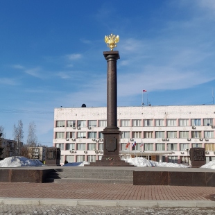 Фотография памятника Стела Тихвин - город воинской славы