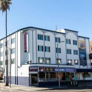 Фотографии гостиницы
Hometel Suites