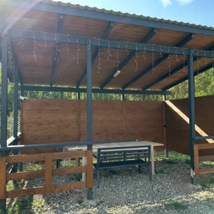 Фотография Коттеджа Дома в лесу возле реки