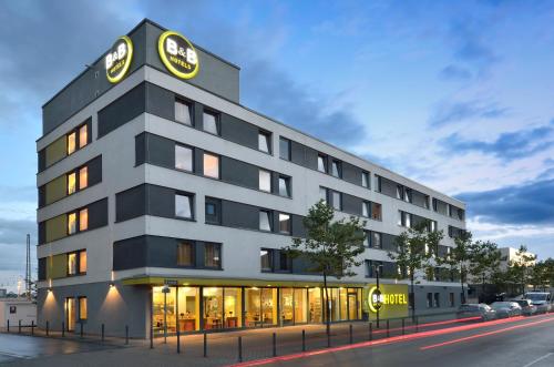 Фотография гостиницы B&B Hotel Saarbrücken-Hbf