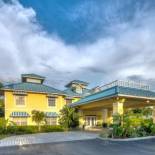 Фотография гостиницы Naples Garden Inn