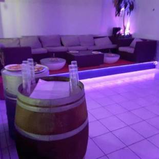 Фотографии гостиницы 
            Hotel Restaurant Calypso, à 10 m de la plage