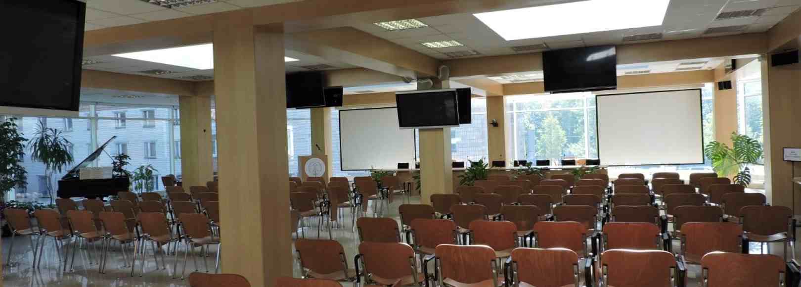 Фотография конференц-зала РЦМД на 150 человек