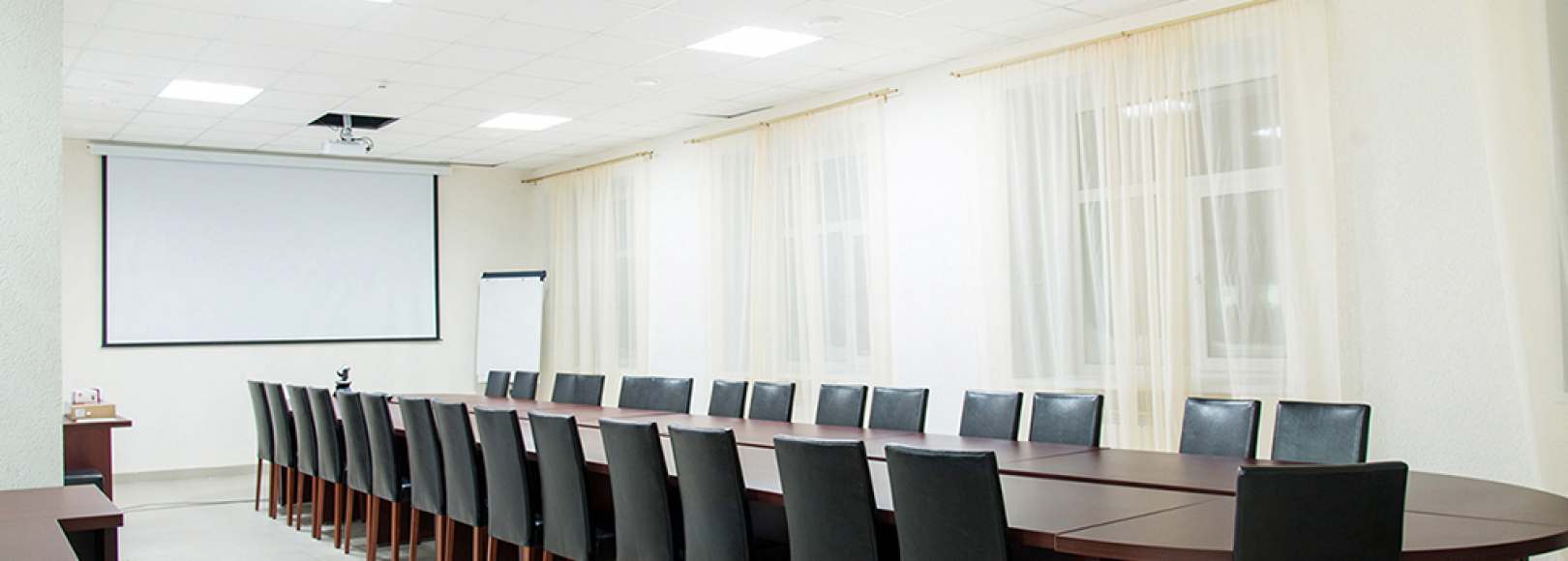 Фотография конференц-зала Медвежонок