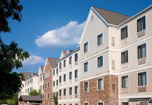 Фотография гостиницы Sonesta ES Suites Boston Burlington