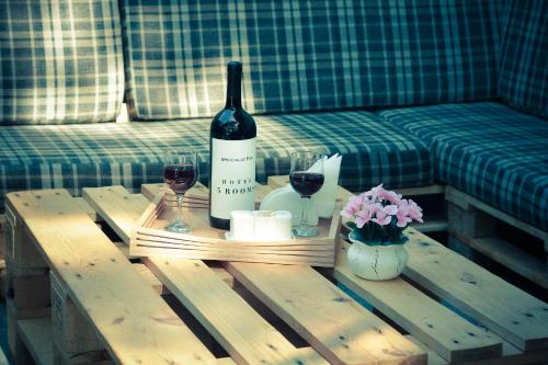 Фотография гостиницы 5 Rooms