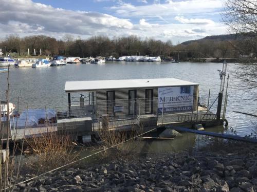 Фотография мини отеля Hausboot Jeknic