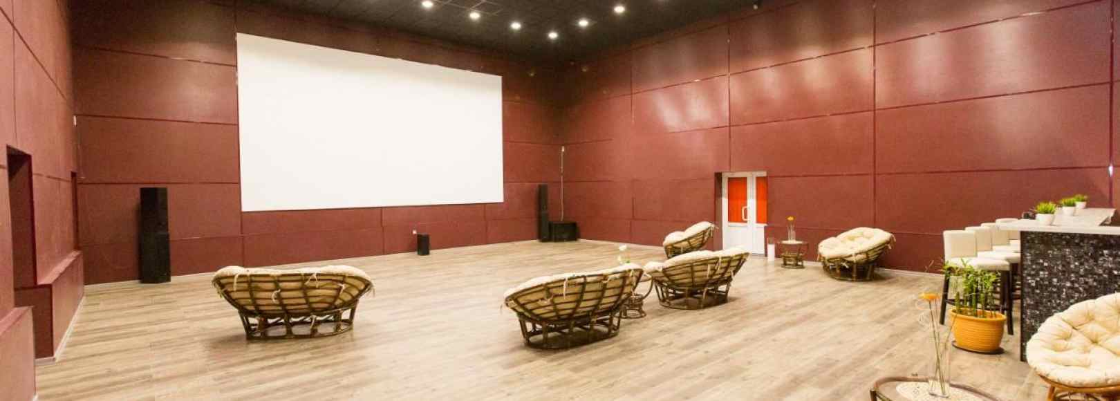 Фотография конференц-зала Лафер Ренессанс Отель и СПА Большой зал