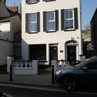 Фотографии мини отеля
Walled City B&B Princes House