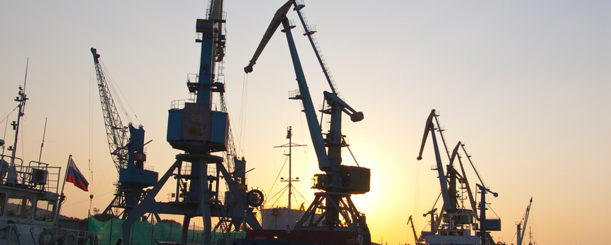 Фотографии транспортного узла Морской порт Ейск