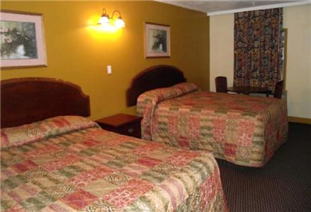 Фотография гостиницы OYO Hotel Bald Knob AR Hwy 64