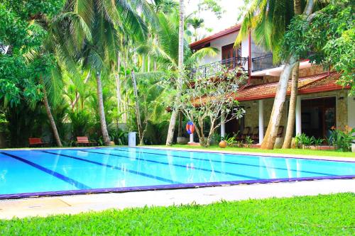 Фотография гостевого дома Villa 45 - Balapitiya