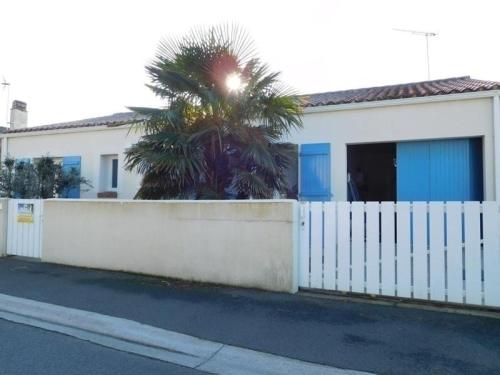 Фотографии гостевого дома 
            Maison La Faute-sur-Mer, 4 pièces, 6 personnes - FR-1-476-26