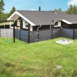 Фотография гостевого дома Three-Bedroom Holiday home in Blåvand 30