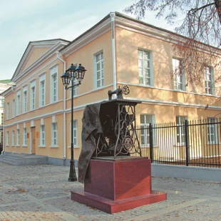 Фотография памятника Памятник швейной машинке Зингер