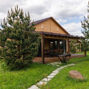 Фотография Коттеджа Частный дом Трехкомнатный 145 метров в лесу у пруда