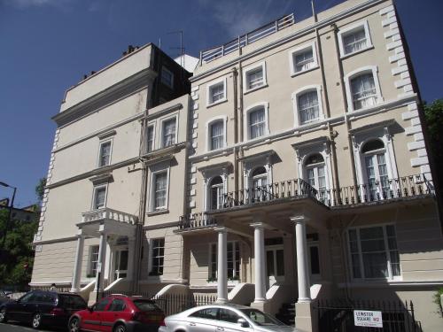 Фотография гостиницы Lords Hotel