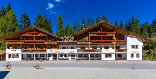 Фотография гостиницы Hotel Jú Furcia