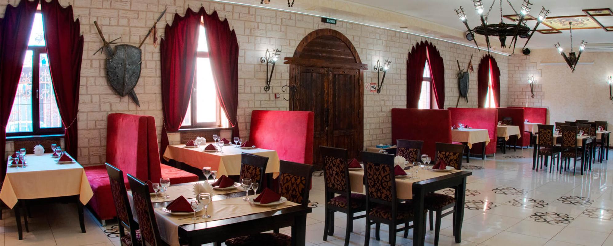 Фотографии банкетного зала Камелот на 100 персон