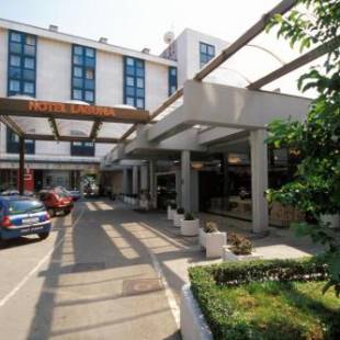 Фотографии гостиницы 
            Hotel Laguna Zagreb