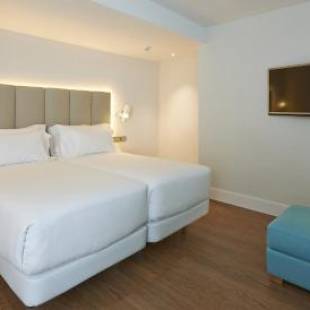 Фотографии гостиницы
NH Sants Barcelona