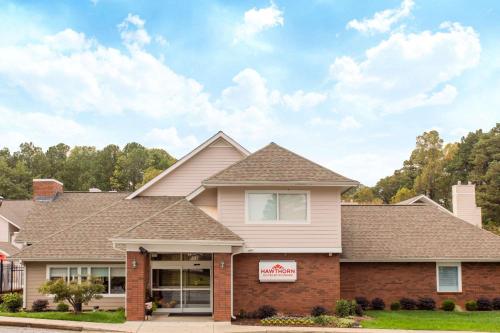 Фотография гостиницы Hawthorn Suites by Wyndham Atlanta Perimeter Center