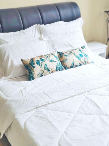 Фотография гостевого дома 2 Storey Semi-D Homestay Nilai and KLIA, F1 Sepang with Pool