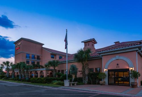 Фотография гостиницы Residence Inn by Marriott Laredo Del Mar