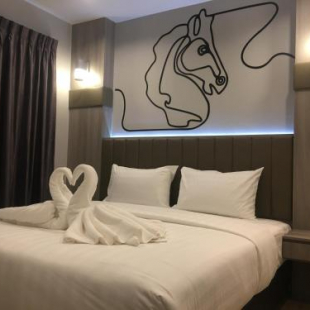 Фотография гостиницы Horsehill Hotel Sriracha