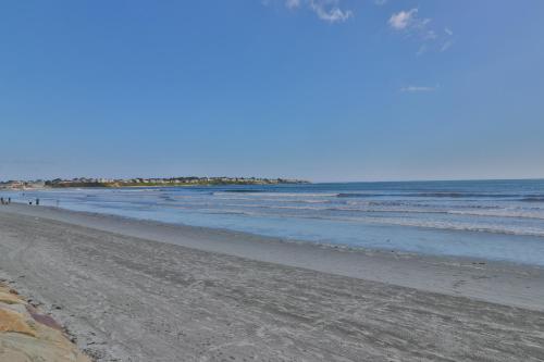 Фотография гостевого дома The Cottage at Long Sands