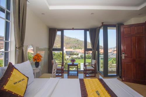 Фотография гостиницы Sun Lake Hotel