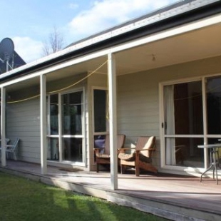 Фотография гостевого дома 42b Conical Hill Road