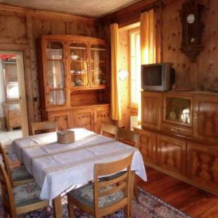 Фотографии гостевого дома 
            Casa Pool tra St Moritz e il lago di Como