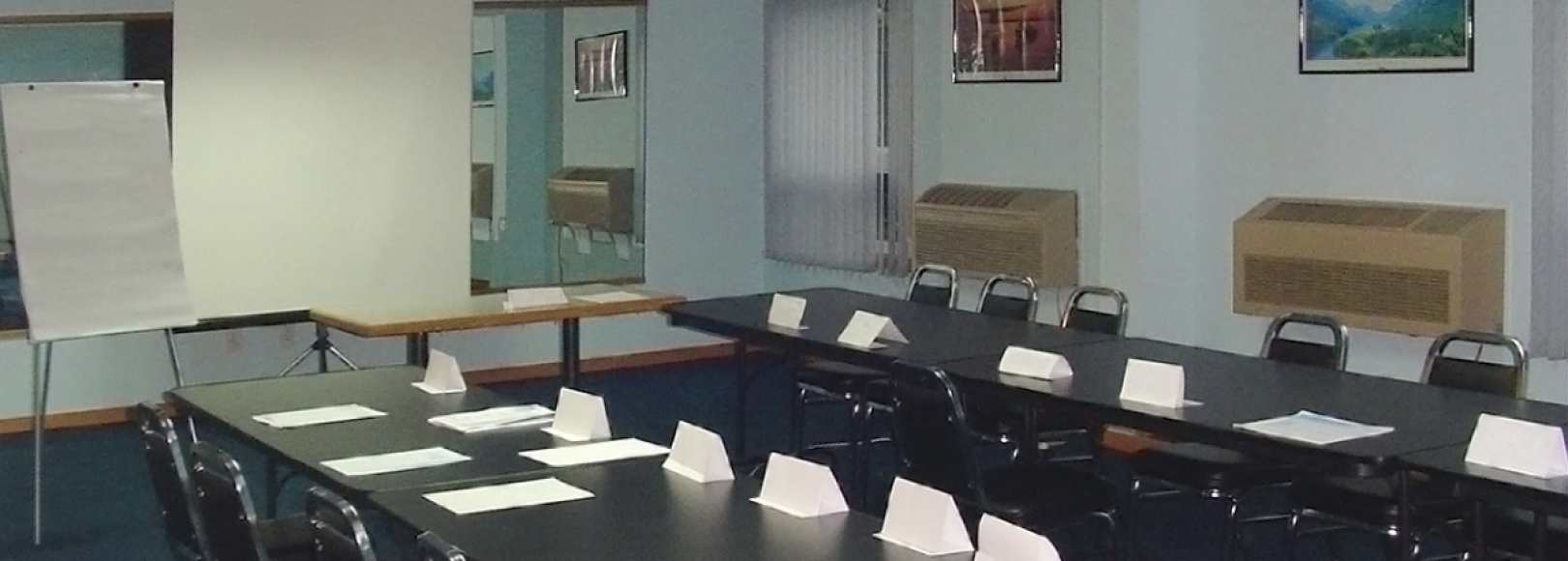 Фотография конференц-зала Канада