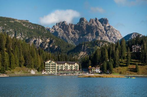 Фотография гостиницы Grand Hotel Misurina